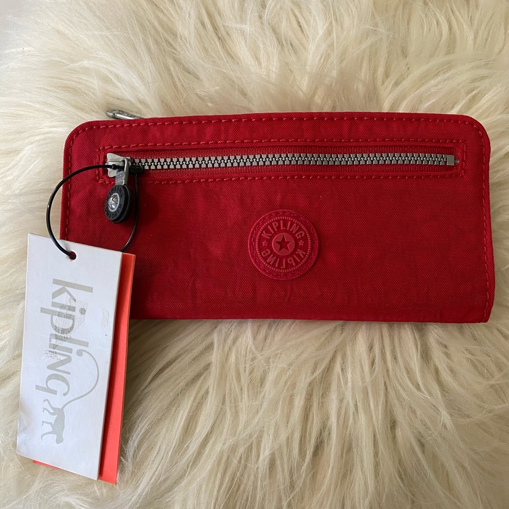 Kipling red wallet new with tags